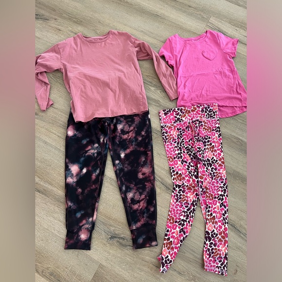 Girls athletic outfits - Picture 2 of 3